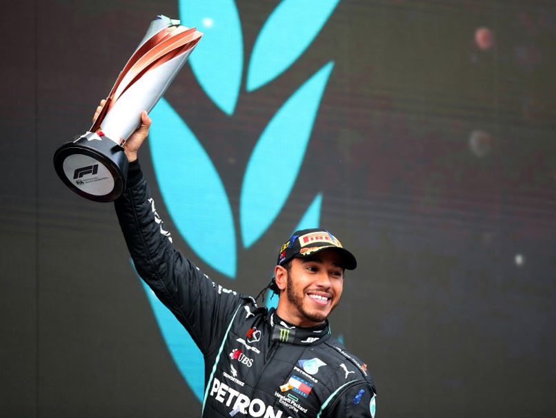 F1: Lewis Hamilton Set To Be Knighted By Queen Elizabeth II