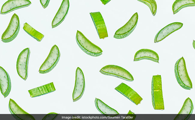 5 Ways to Use Aloe Vera to Rejuvenate Your Skin and Hair