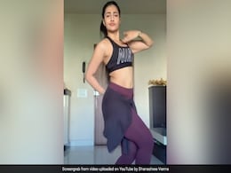 Dhanashree Verma ने बादशाह के गाने 'गेंदा फूल' पर किया जोरदार डांस, चहल की मंगेतर का Video हुआ वायरल Dhanashree Verma ने बादशाह के गाने 'गेंदा फूल' पर किया जोरदार डांस, चहल की मंगेतर का Video हुआ वायरल