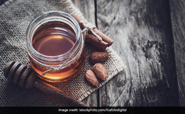 Natural Sugar Substitutes: 6 Expert-Recommended Healthy Sugar Alternatives You May Try 