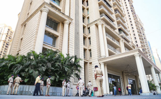 महाराष्ट्र : मनी लॉन्ड्रिंग मामले में शिवसेना MLA का करीबी गिरफ्तार, ED ने आज बेटे को बुलाया