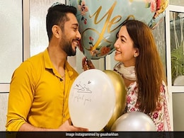 गौहर खान ने बॉयफ्रेंड जैद दरबार के साथ की सगाई, इस दिन शादी के बंधन में बंधेंगी एक्ट्रेस- देखें Photos गौहर खान ने बॉयफ्रेंड जैद दरबार के साथ की सगाई, इस दिन शादी के बंधन में बंधेंगी एक्ट्रेस- देखें Photos