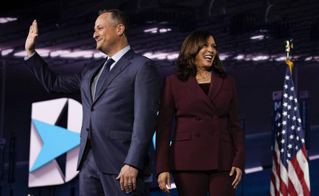 "I Promised Joe...": Kamala Harris Gives US A Second Family Full of Firsts