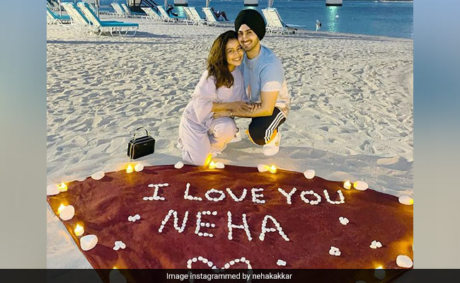 Neha Kakkar And Rohanpreet Singh Post Pics From Honeymoon In Dubai