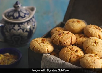 Nan Khatai Recipe: Make Delicious And Flaky Nan Khatai In Just 15 Minutes Nan Khatai Recipe: Make Delicious And Flaky Nan Khatai In Just 15 Minutes