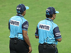 Yuvraj, Harbhajan Baffled By Umpiring Error During RCB-SRH Clash