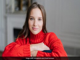10 Best Chunky Sweaters For Women To Wear With Their Winter Fashion Looks 10 Best Chunky Sweaters For Women To Wear With Their Winter Fashion Looks