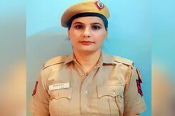 Delhi Cop Found 76 Missing Children, First To Be "Promoted Out Of Turn" Delhi Cop Found 76 Missing Children, First To Be "Promoted Out Of Turn"