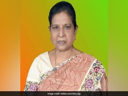 मां से मिले संघ के संस्कार, अब बिहार की पहली महिला उप मुख्यमंत्री बनीं रेणु देवी मां से मिले संघ के संस्कार, अब बिहार की पहली महिला उप मुख्यमंत्री बनीं रेणु देवी