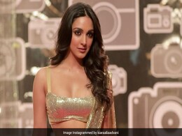 कियारा आडवाणी ने करीना कपूर से खोला राज, बोलीं- दीपिका और कैटरीना से होती है जलन...देखें Video कियारा आडवाणी ने करीना कपूर से खोला राज, बोलीं- दीपिका और कैटरीना से होती है जलन...देखें Video