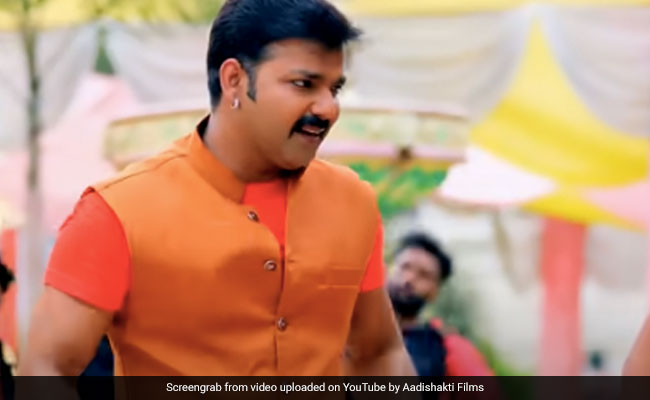 Bhojpuri: पवन सिंह ने 'राजस्थानी घाघरा' सॉन्ग से मचाया तहलका, Video एक करोड़ के पार