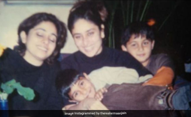 Kareena Kapoor's Pic With Cousins Nitasha Nanda, Armaan And Aadar Jain Is A True Blast From The Past