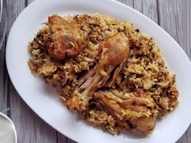 How To Chicken Reshmi Biryani | Easy Chicken Reshmi Biryani Recipe Video