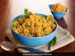 Weight Loss: How To Make Keto Poha With This Quick And Easy Recipe - Watch Recipe Video Weight Loss: How To Make Keto Poha With This Quick And Easy Recipe - Watch Recipe Video