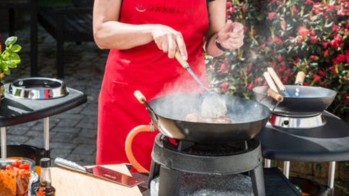 4 Kadhai Options For Deep Frying Food NDTV Food