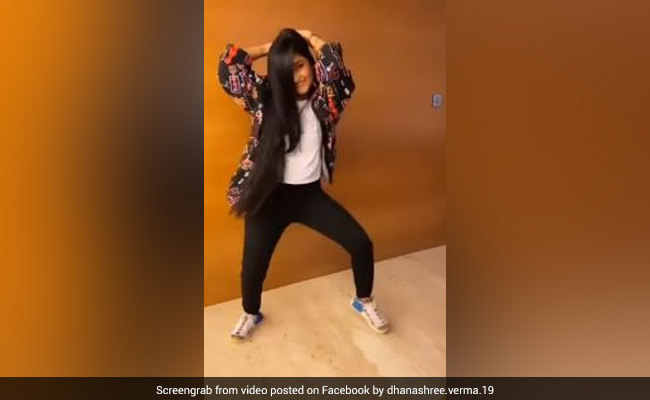 धनाश्री वर्मा ने अंग्रेजी गाने पर देसी अंदाज में किया ऐसा धमाकेदार डांस, देखें Viral Video