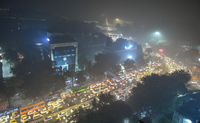 Delhi Records Worst Air Quality In 4 Years After Diwali