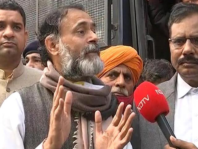 किसान आंदोलन पर योगेंद्र यादव ने मोदी सरकार को दिया जवाब, बोले- 'BJP को मुझसे विशेष स्नेह है'