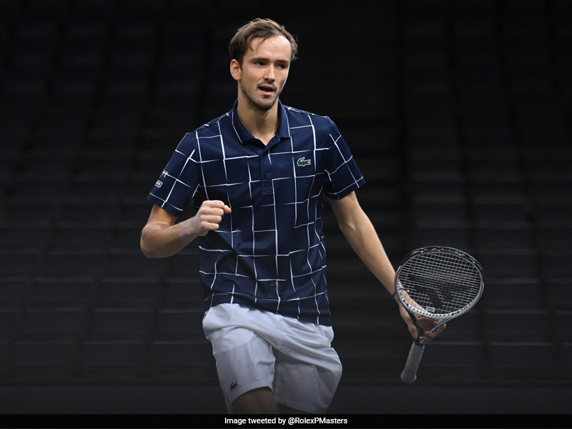 Daniil Medvedev Beats Milos Raonic To Reach Paris Masters Final
