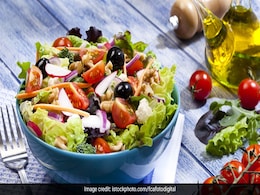 Diabetes Diet: This Winter Salad Made With Carrots And Paneer Is A Soul-Soothing Treat Diabetes Diet: This Winter Salad Made With Carrots And Paneer Is A Soul-Soothing Treat