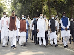 बिहार : एनडीए का नेता चुनने के लिए कल होगी बैठक, राजनाथ सिंह भी रह सकते हैं मौजूद ः सूत्र बिहार : एनडीए का नेता चुनने के लिए कल होगी बैठक, राजनाथ सिंह भी रह सकते हैं मौजूद ः सूत्र