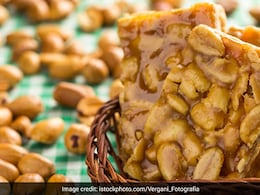 अब बाजार से मिलावटी नहीं बल्कि घर पर बनाएं हेल्दी और टेस्टी मूंगफली की पट्टी, यहां देखें रेसिपी अब बाजार से मिलावटी नहीं बल्कि घर पर बनाएं हेल्दी और टेस्टी मूंगफली की पट्टी, यहां देखें रेसिपी