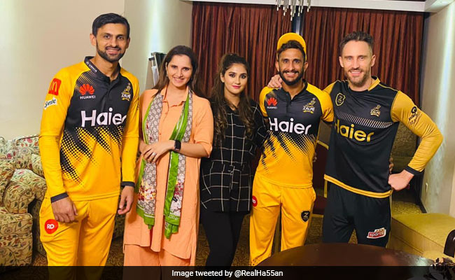 सानिया मिर्जा बर्थडे पर पहुंची शोएब मलिक के पास, हसन अली ने यूं किया विश, वायरल हई तस्वीर..देखें