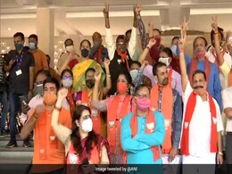 गुजरात उपचुनाव में क्लीन-स्वीप करने पर बोले CM विजय रूपाणी - आने वाले चुनावों का ट्रेलर है ये... गुजरात उपचुनाव में क्लीन-स्वीप करने पर बोले CM विजय रूपाणी - आने वाले चुनावों का ट्रेलर है ये...