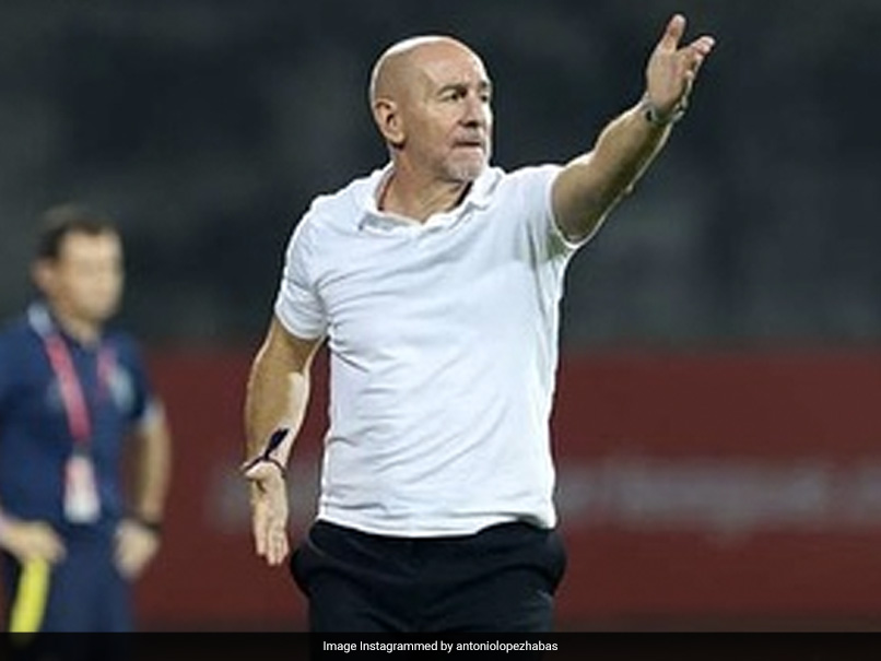 Indian Super League: Antonio Habas, Robbie Fowler Looking Forward To Maiden Kolkata Derby In League
