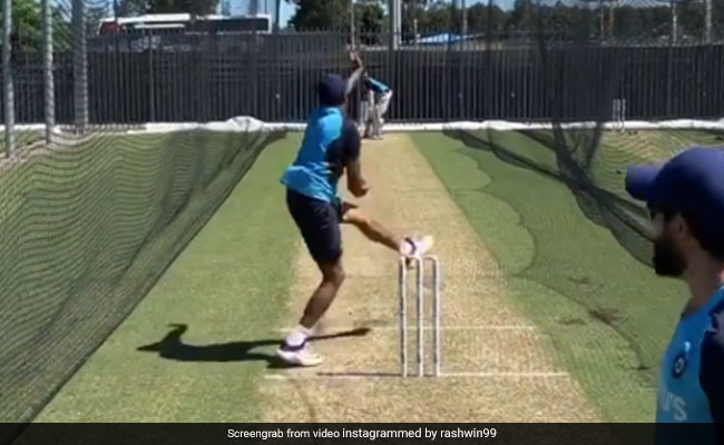 Aus vs Ind: अश्विन ने शुरू किया अभ्यास, रहाणे के खिलाफ की गेंदबाजी..देखें पूरा Video