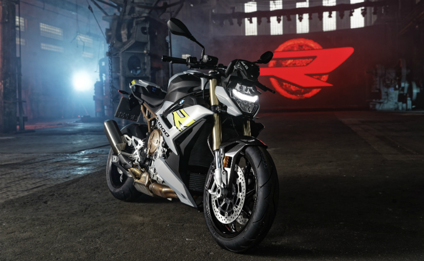 2021 BMW S 1000 R Revealed