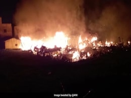 At Least 50 Huts Burnt In 2 Fire Incidents In Bengal On Diwali Day At Least 50 Huts Burnt In 2 Fire Incidents In Bengal On Diwali Day