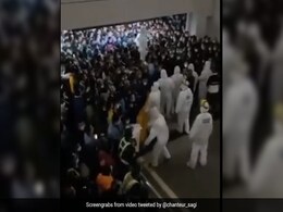 Shanghai Airport Conducts Mass Testing Of Staff After Covid Cases Reported Shanghai Airport Conducts Mass Testing Of Staff After Covid Cases Reported