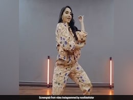Nora Fatehi ने 'नाच मेरी रानी' सॉन्ग पर दिखाए जबरदस्त डांस मूव्स, Video खूब मचा रहा है धूम Nora Fatehi ने 'नाच मेरी रानी' सॉन्ग पर दिखाए जबरदस्त डांस मूव्स, Video खूब मचा रहा है धूम
