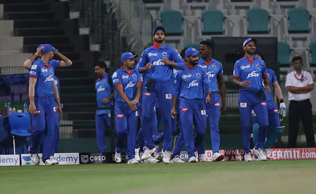 IPL 2021: नए सीजन में नए रंग में नजर आएगी दिल्ली कैपिटल्स की टीम, खास Video शेयर कर लॉन्च की नई जर्सी