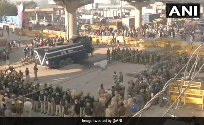 Traffic Hit On Key Delhi Roads As 2 Borders Closed Amid Farmers' Protest