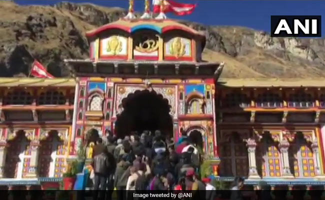 2 Jabs, -ve Report, 3,000 Devotees: Uttarakhand Court Ruling On <i>Char Dham</i>