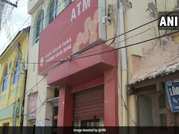 Lakshmi Vilas Bank's Financial Crisis Sparks Panic Among Customers Lakshmi Vilas Bank's Financial Crisis Sparks Panic Among Customers