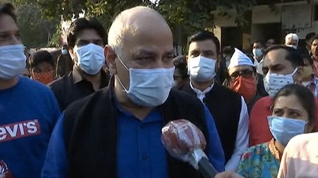 MCD Bypoll Results : 5 में 4 सीटों पर जीत से गदगद AAP, सिसोदिया बोले- BJP होगी 'झाड़ू' से साफ