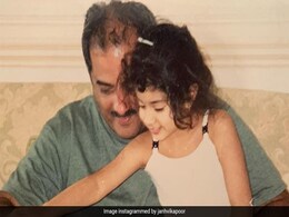 Janhvi's Birthday Wish For Dad Boney Kapoor Is A Throwback Treat Janhvi's Birthday Wish For Dad Boney Kapoor Is A Throwback Treat