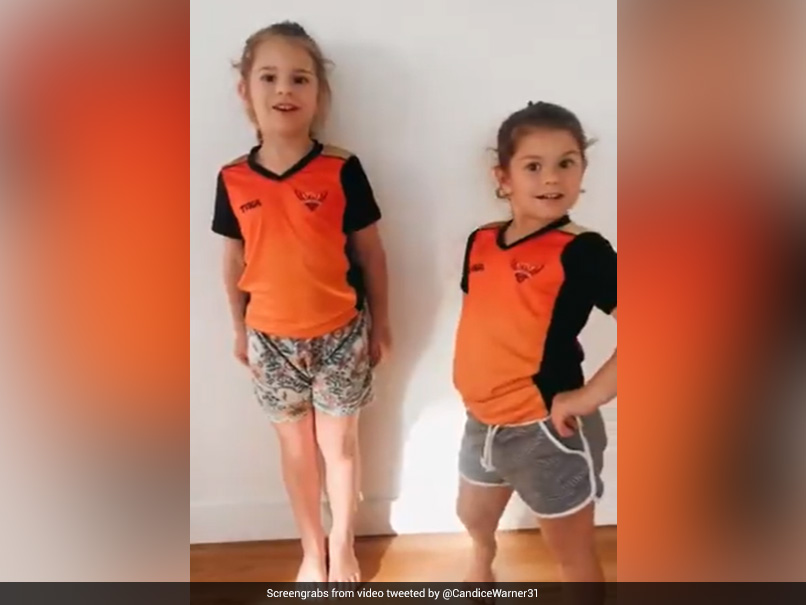 SRH Vs RCB Eliminator:&nbsp;डेविड वॉर्नर की बेटियों ने क्यूट अंदाज में किया हैदराबाद की टीम को सपोर्ट..देखें Video