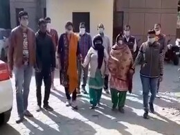 दिल्ली: बच्चों की चोरी करने वाले गैंग का खुलासा, दो बच्चे बरामद, गिरोह के 8 सदस्य गिरफ्तार दिल्ली: बच्चों की चोरी करने वाले गैंग का खुलासा, दो बच्चे बरामद, गिरोह के 8 सदस्य गिरफ्तार