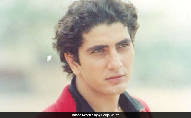 बॉलीवुड एक्टर फराज खान का निधन, फिल्म 'मेहंदी' में रानी मुखर्जी संग किया था काम