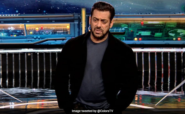 <I>Bigg Boss 14</I>: Salman Khan Schools Rahul Vaidya On "Nepotism." Here's What He Said
