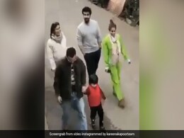 Viral: Taimur Yells "No Photo" While Strolling With Kareena Kapoor-Saif Ali Khan And Malaika Arora-Arjun Kapoor In Dharamshala Viral: Taimur Yells "No Photo" While Strolling With Kareena Kapoor-Saif Ali Khan And Malaika Arora-Arjun Kapoor In Dharamshala