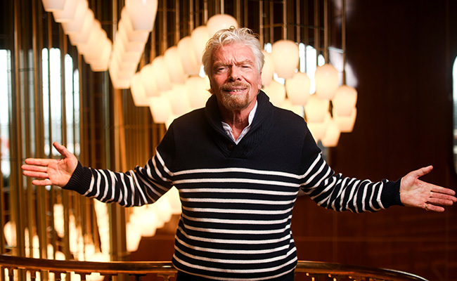 UK Billionaire Richard Branson Gives Free Cruise Tickets To Entire Delta Flight