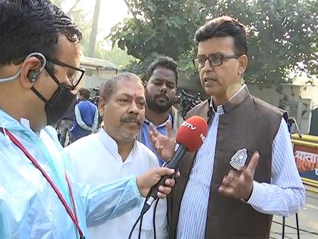 “Tejashwi Yadav Has a Vision”: Rashtriya Janata Dal Party Workers