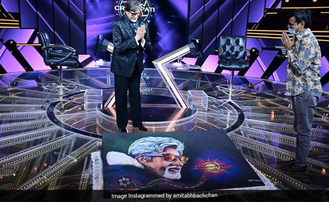 See The Splash Of Colours On Amitabh Bachchan's Instagram? Here's The Story Behind It