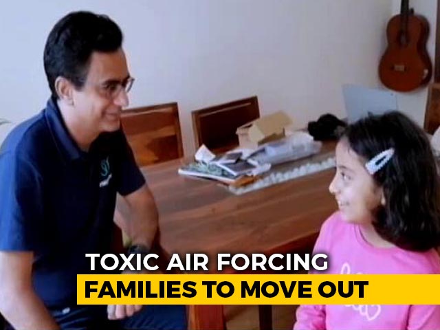 Choking Pollution: Urban Families Leave Delhi, Surrounding Areas