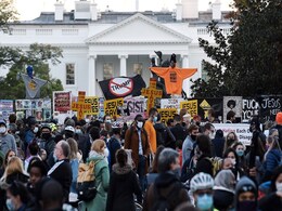 "Vote Him Out": Hundreds Of Joe Biden Supporters Rally Outside White House "Vote Him Out": Hundreds Of Joe Biden Supporters Rally Outside White House